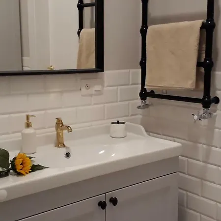 Klimatyczny Apartament Z Antresola 公寓 *