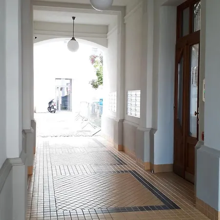 Klimatyczny Apartament Z Antresola Apartment